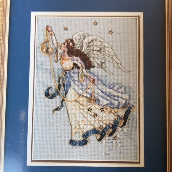 The Gold Collection Petites Twilight Angel Cross Stitch Embroidery Kit 1996 - Picture 2 of 5